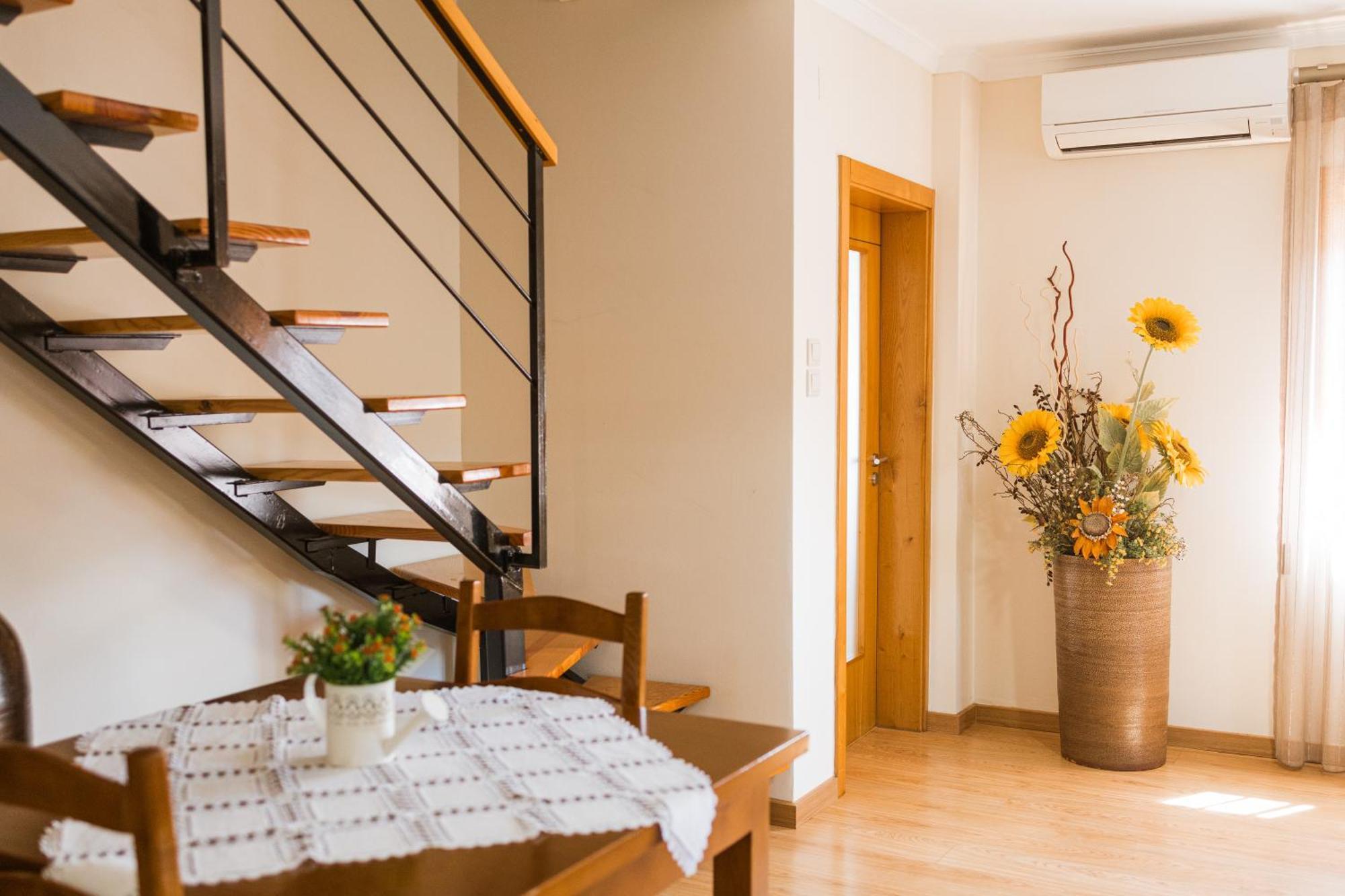 Olhares Do Douro Guest House Torre De Moncorvo Exterior photo