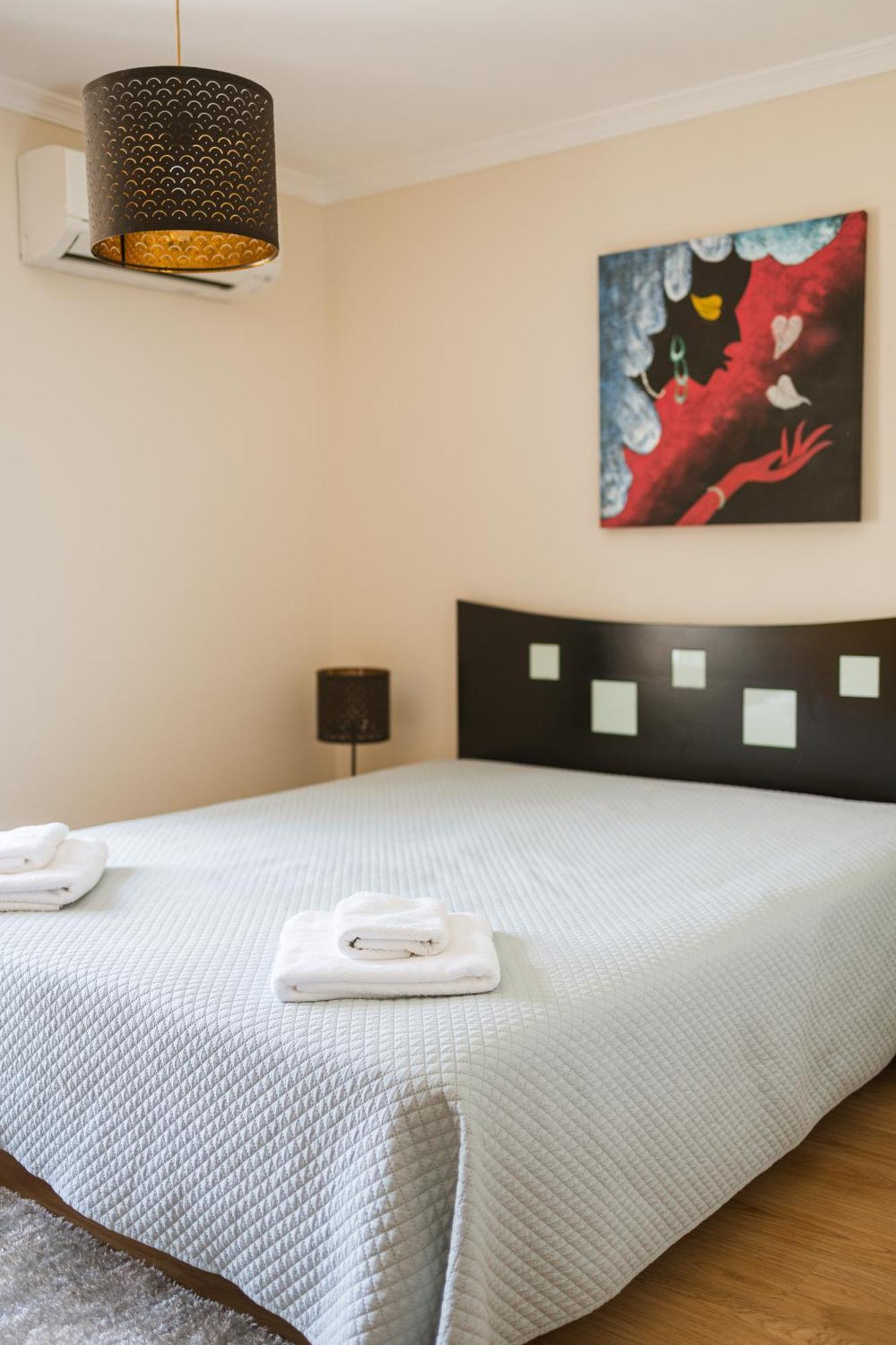 Olhares Do Douro Guest House Torre De Moncorvo Exterior photo