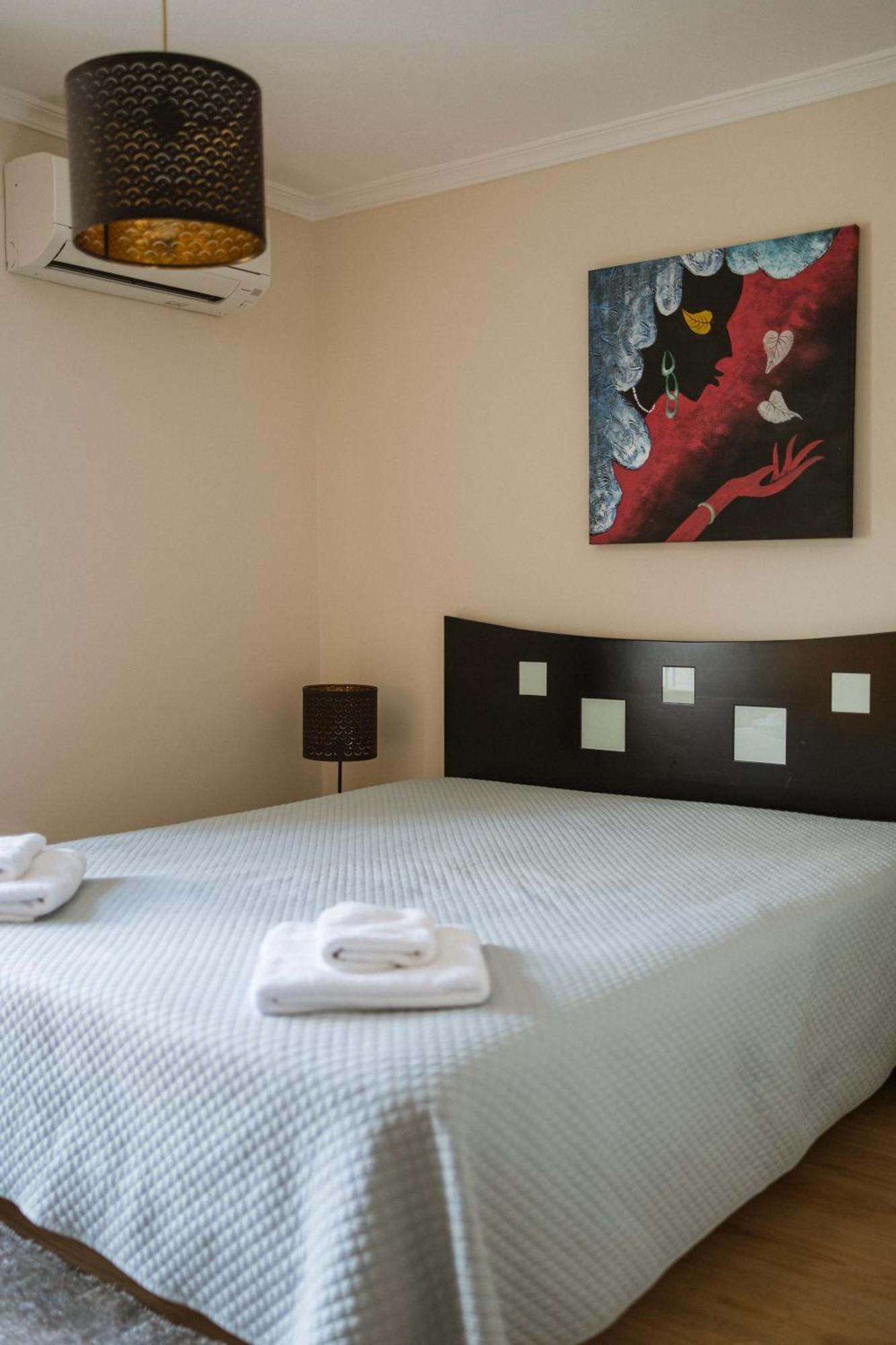 Olhares Do Douro Guest House Torre De Moncorvo Exterior photo