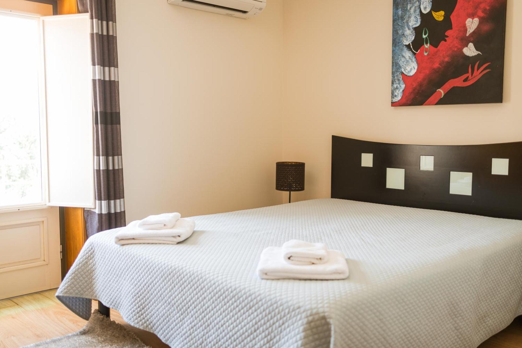 Olhares Do Douro Guest House Torre De Moncorvo Exterior photo