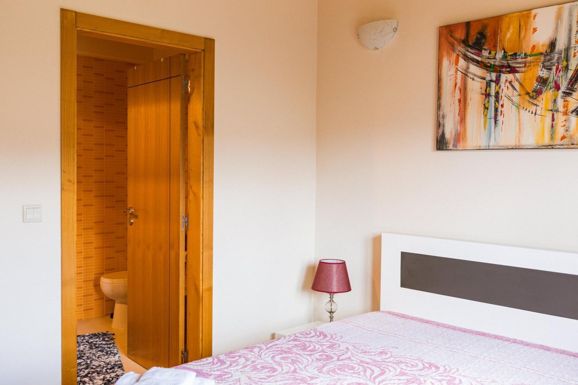 Olhares Do Douro Guest House Torre De Moncorvo Exterior photo