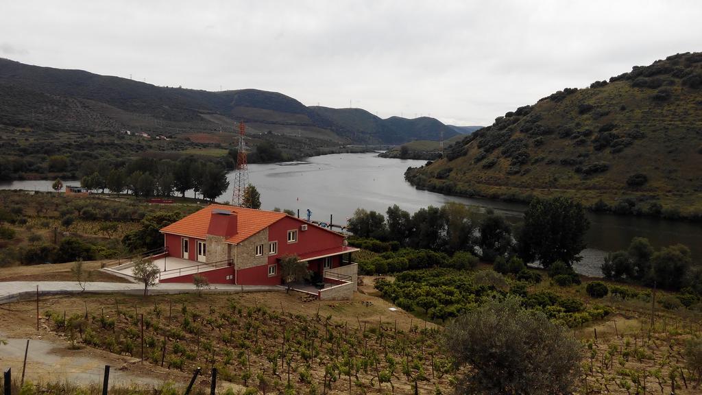 Olhares Do Douro Guest House Torre De Moncorvo Exterior photo