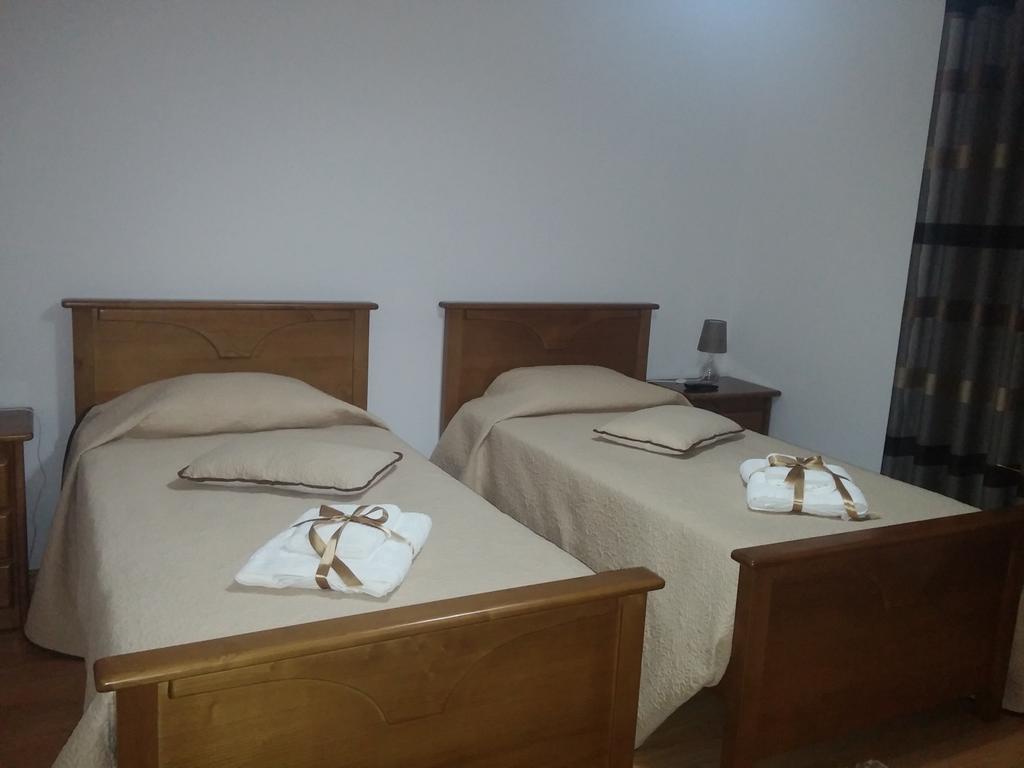 Olhares Do Douro Guest House Torre De Moncorvo Exterior photo